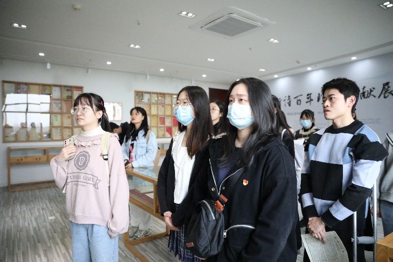 英国威廉集团官网