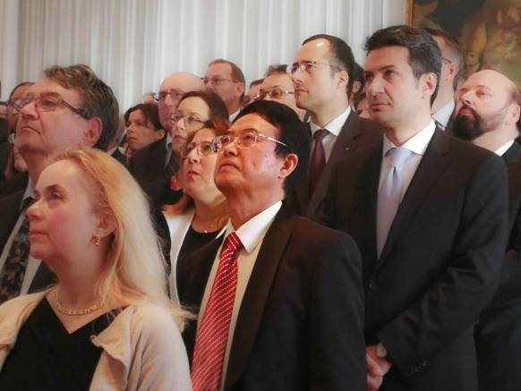 英国威廉集团官网