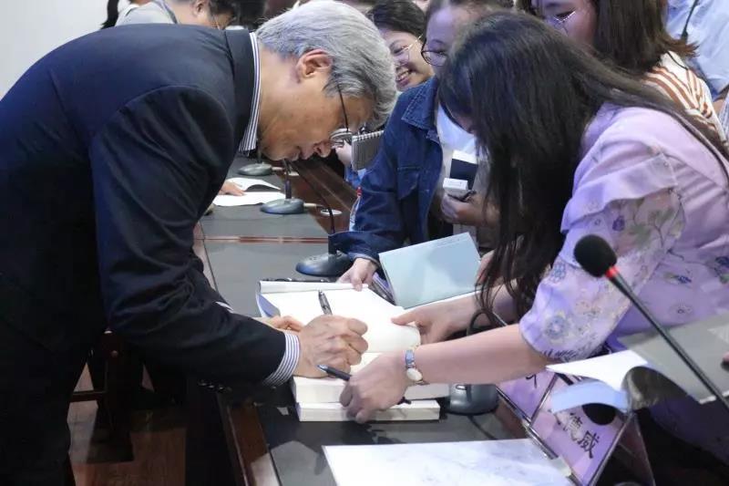 英国威廉集团官网