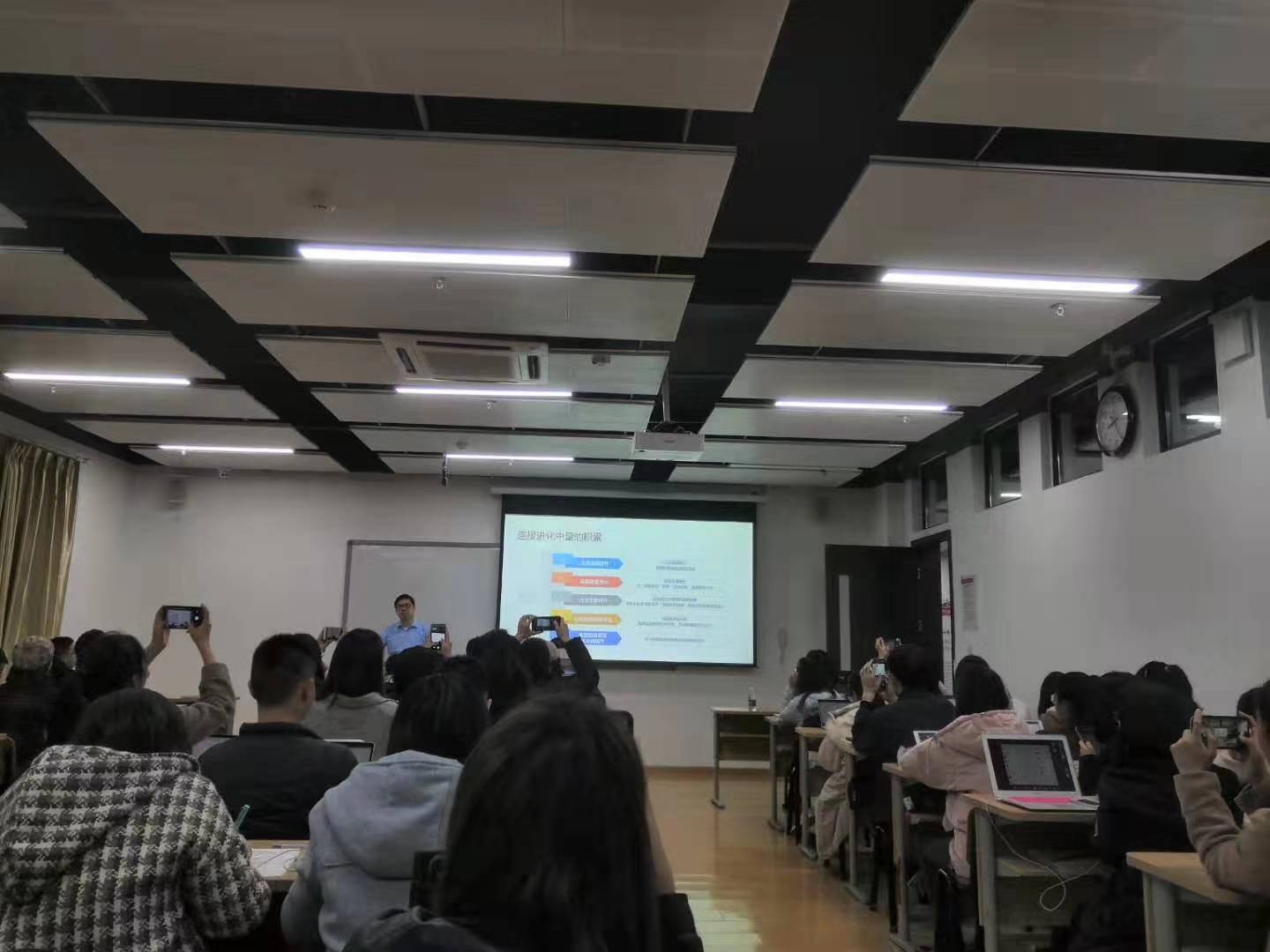 英国威廉集团官网